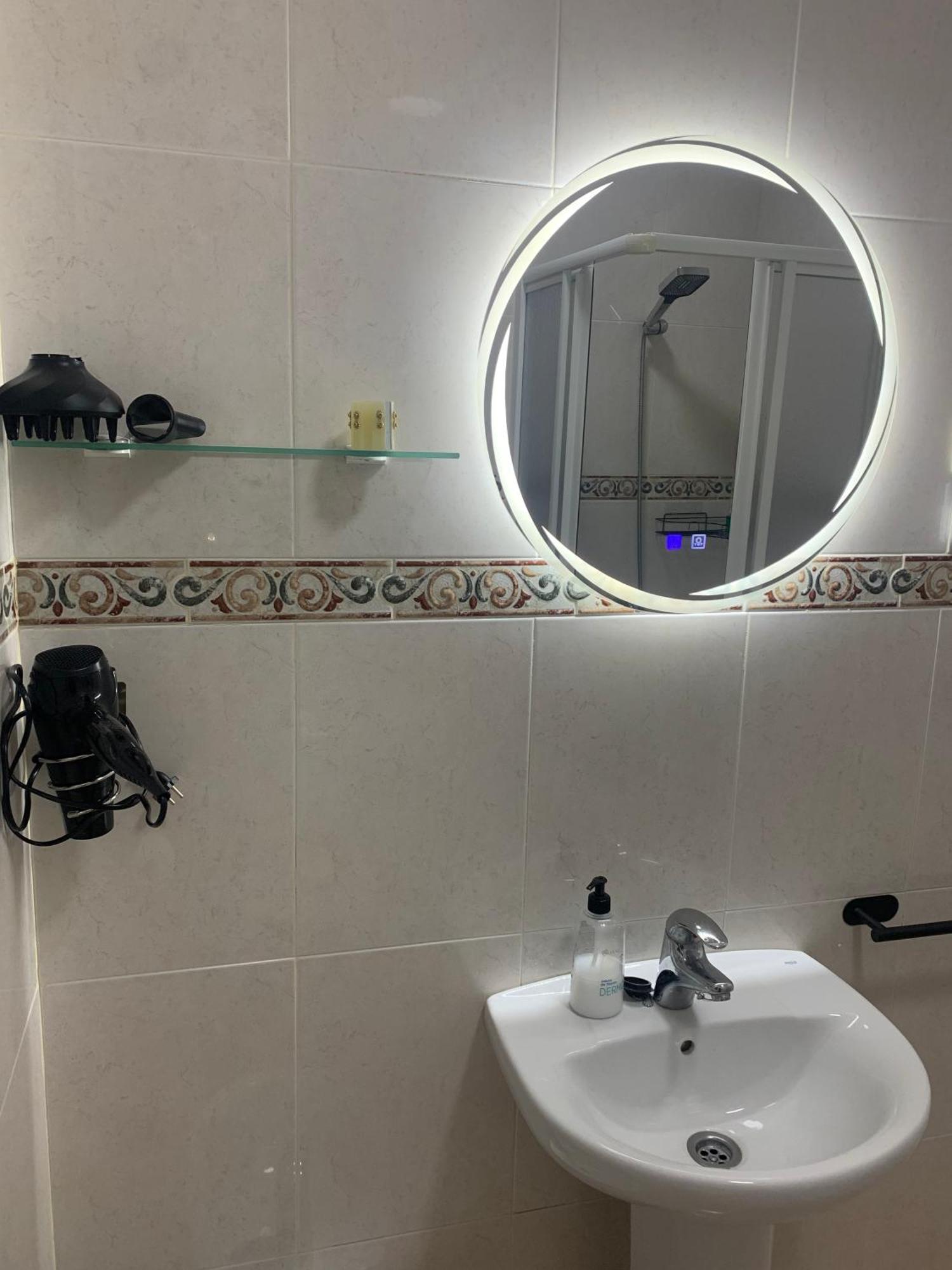 Apartamento Centrico A 1Km De La Playa. Puentedeume Exterior foto